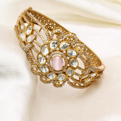 POLKI MOISSANITE FLOWER ANTIQUE GOLDEN BRACELET-PINK