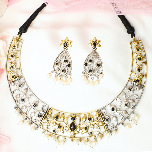 DUAL-TONE CUTWORK NECKLACE SET