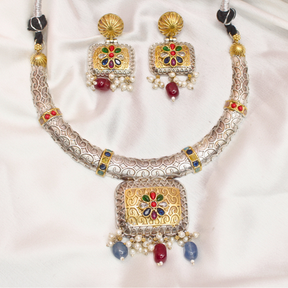 RAJWADI DUAL-TONE HASLI LOOK NECKLACE-MAGENTA & GREEN