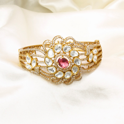 POLKI MOISSANITE FLOWER ANTIQUE GOLDEN BRACELET-RED