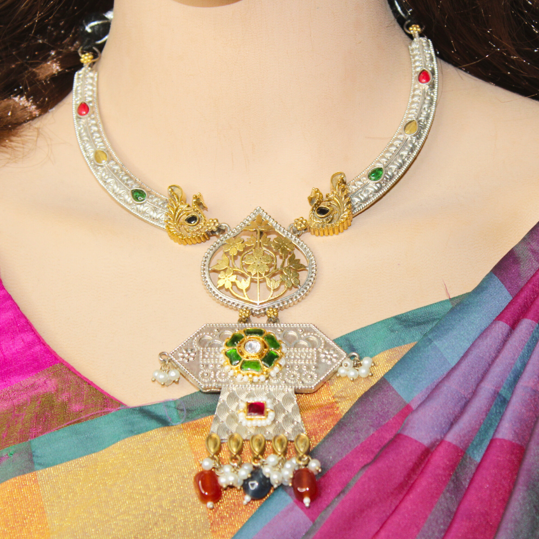 RAJWADI DUAL-TONE PACHI KUNDAN NECKLACE SET