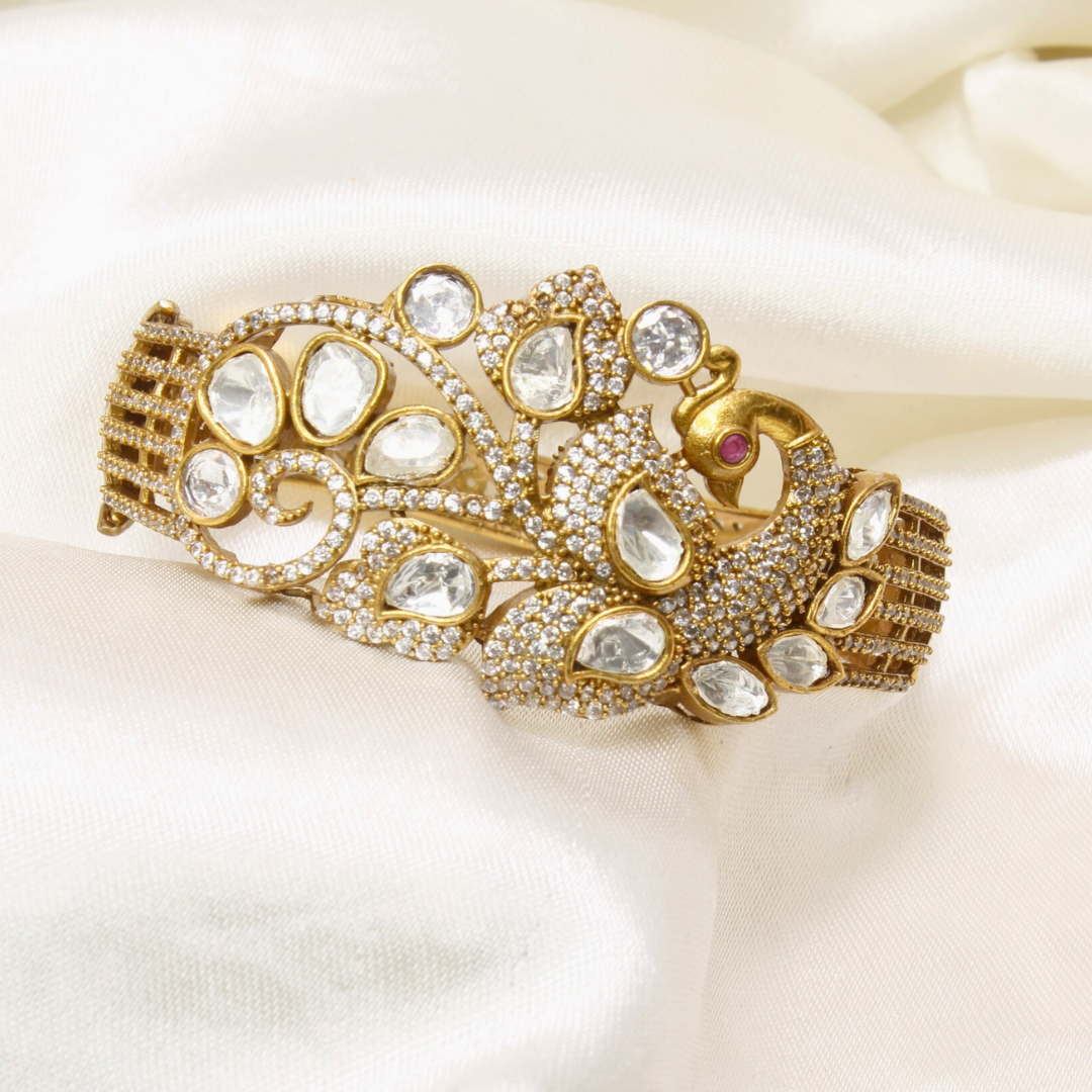 POLKI MOISSANITE PEACOCK ANTIQUE GOLDEN BRACELET