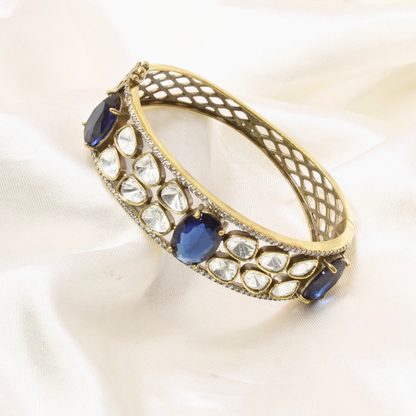 POLKI MOISSANITE ANTIQUE GOLDEN BRACELET-BLUE