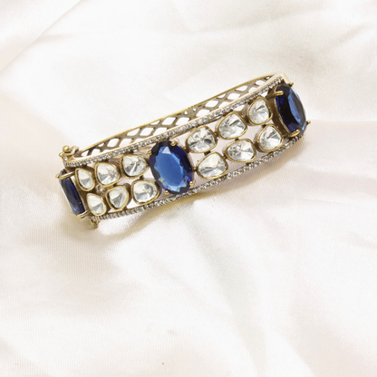 POLKI MOISSANITE ANTIQUE GOLDEN BRACELET-BLUE