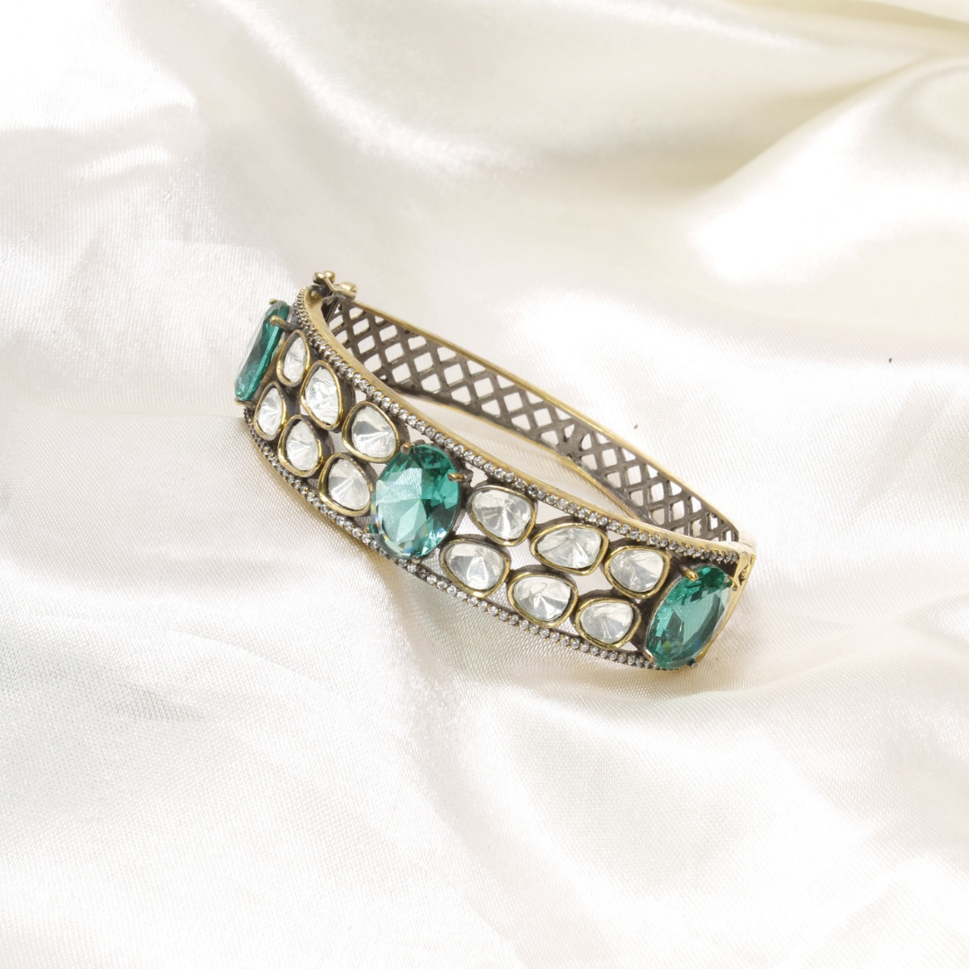 POLKI MOISSANITE ANTIQUE GOLDEN BRACELET-TURQUOISE