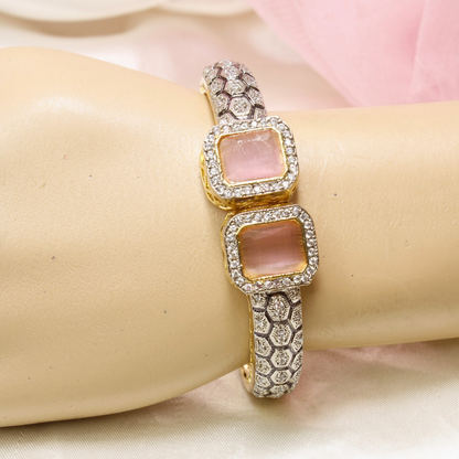 DIAMOND LOOK ALIKE BRACELET GOLDEN POLISH-PINK