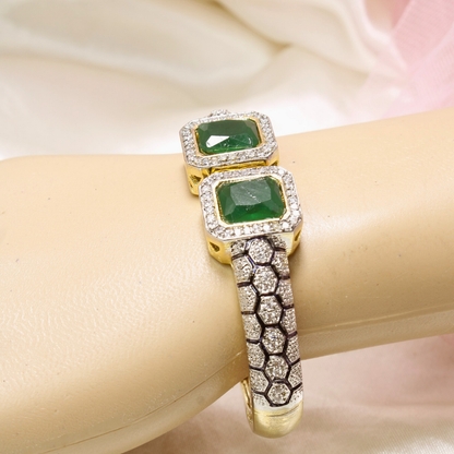 DIAMOND LOOK ALIKE BRACELET GOLDEN POLISH-GREEN