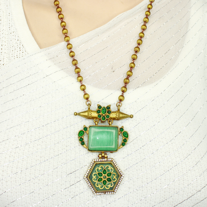 RAJWADI PENDANT SET-GREEN