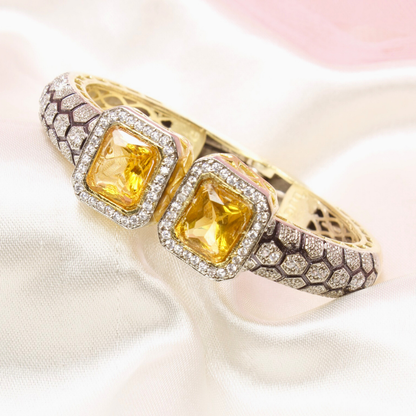 DIAMOND LOOK ALIKE BRACELET GOLDEN POLISH-YELLOW