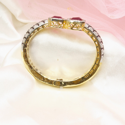 DIAMOND LOOK ALIKE BRACELET GOLDEN POLISH-RED