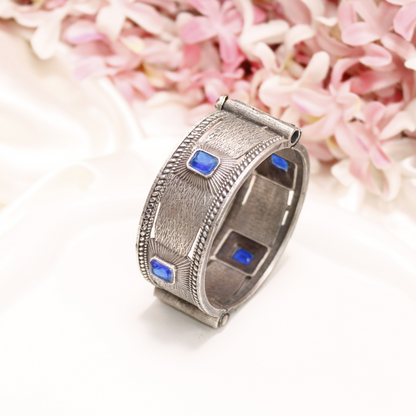 KIA-ANTIQUE SILVER LOOK ALIKE KADA-BLUE