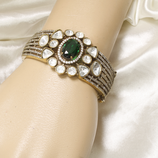 POLKI MOISSANITE BIG STONE ANTIQUE GOLDEN BRACELET-GREEN