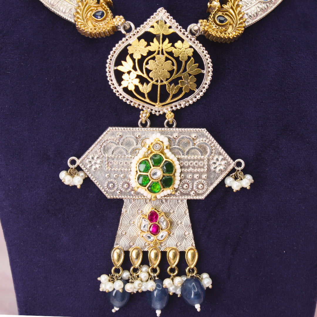 RAJWADI DUAL-TONE PACHI KUNDAN NECKLACE SET