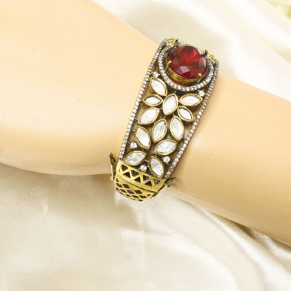 POLKI MOISSANITE BIG STONE ANTIQUE GOLDEN BRACELET-RED