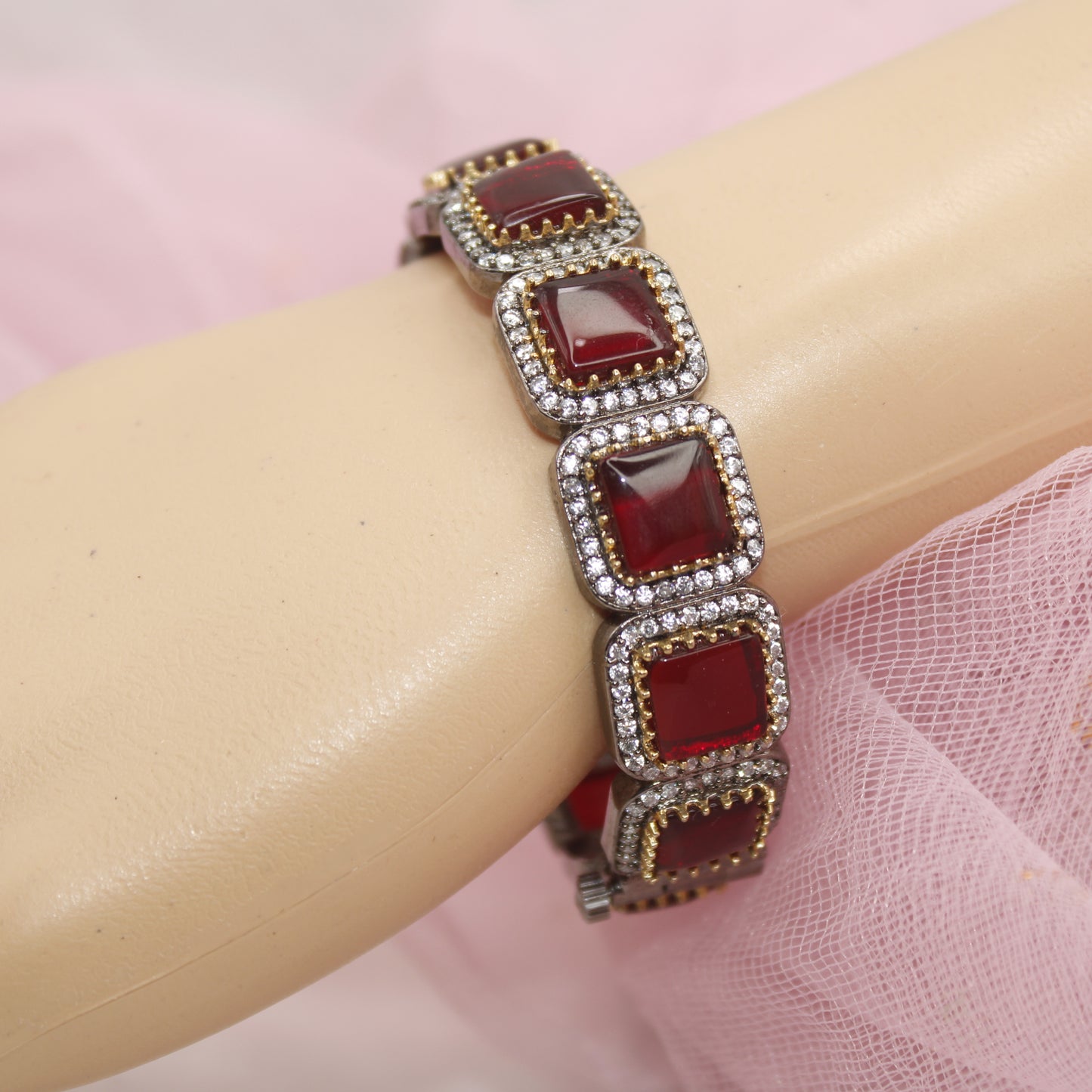 SABYASACHI INSPIRED KADA-RED