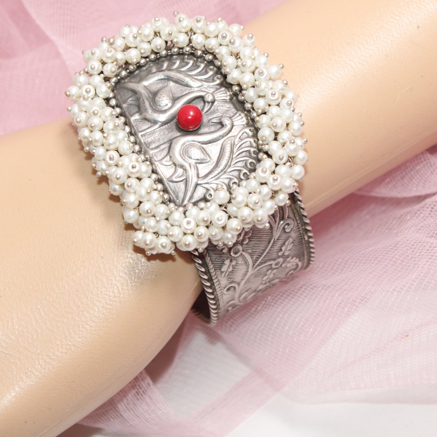 SILVER REPLICA CUFF BRACELET WITH PEARLS