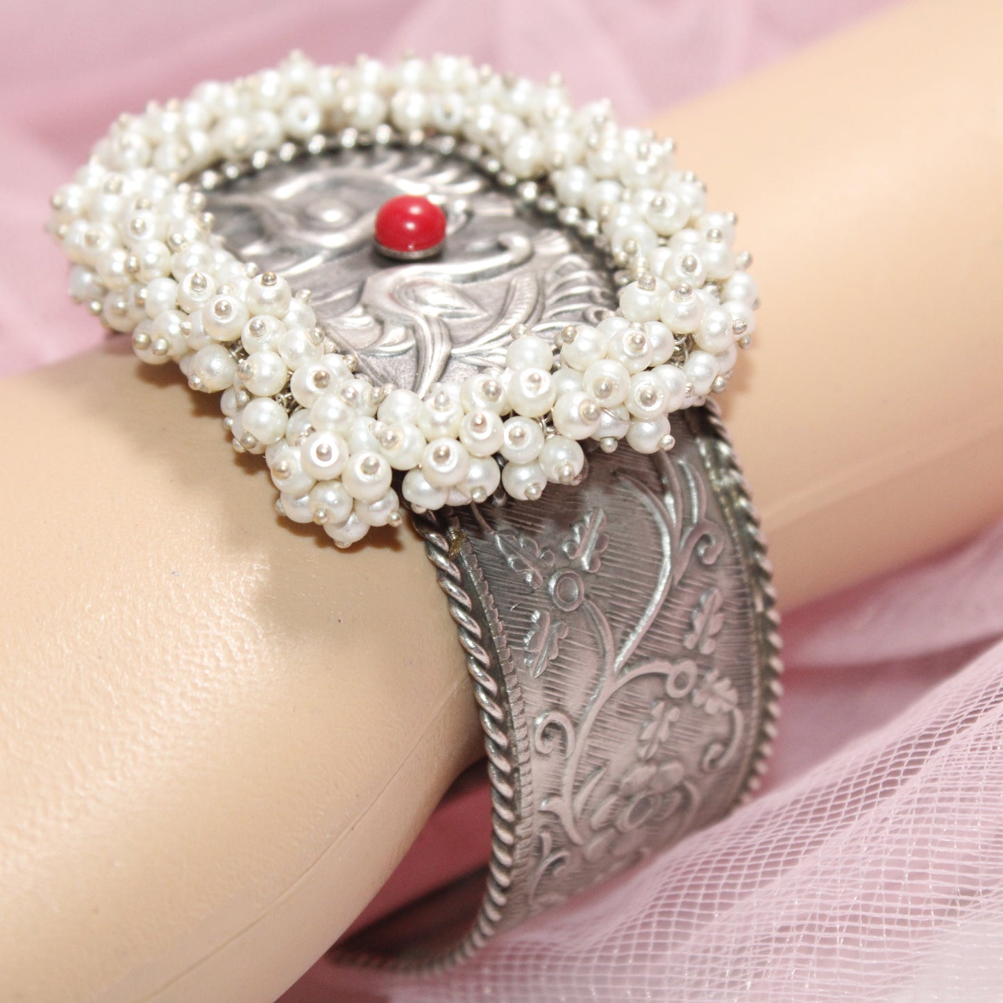 SILVER REPLICA CUFF BRACELET WITH PEARLS