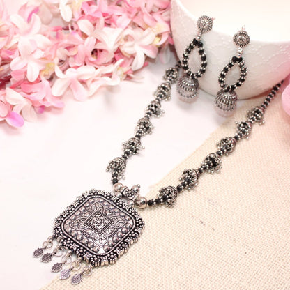 BANJARA PENDANT SET-JHUMKI PATTERN-SQUARE-BLACK -Charms & Pendants