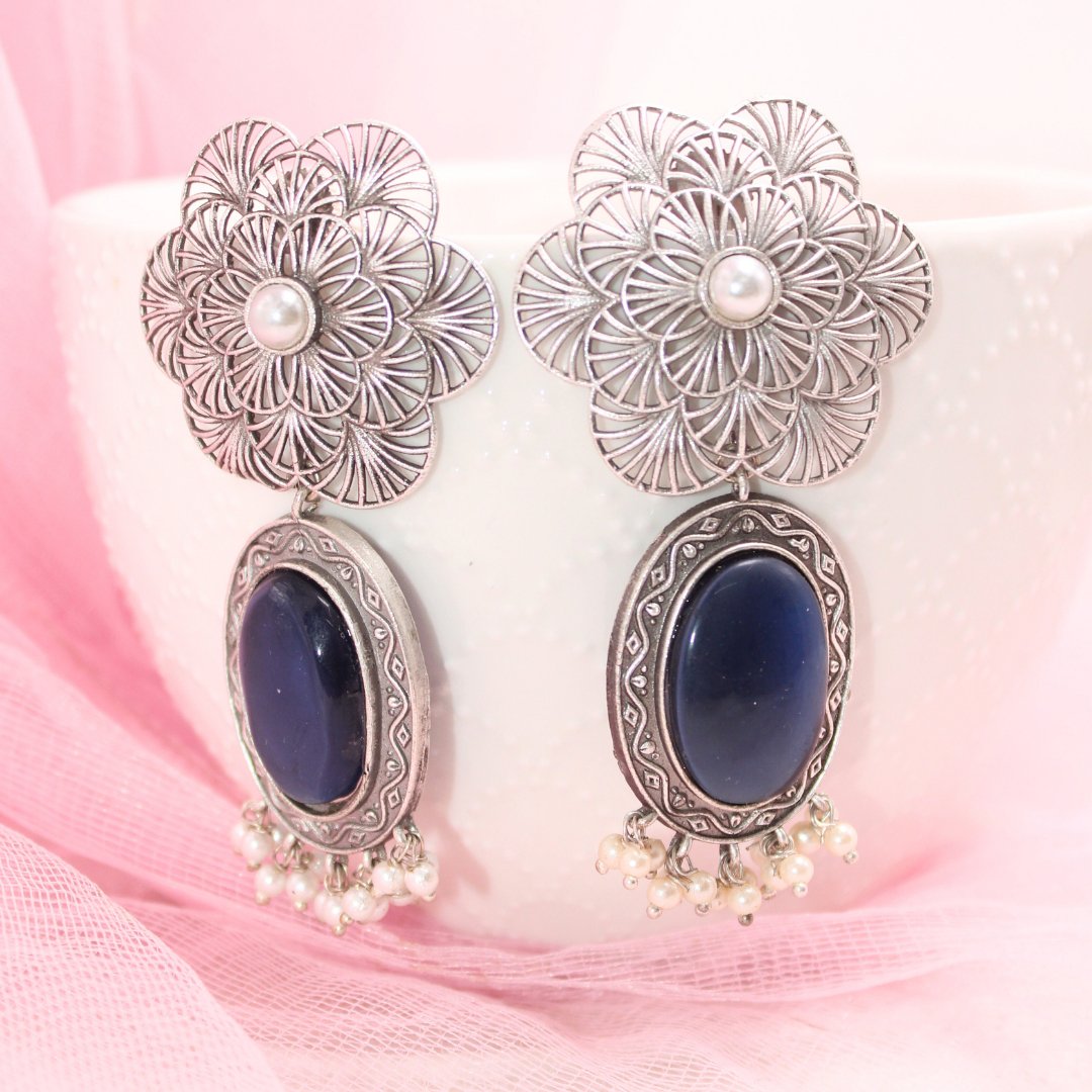 BIG FLOWER JAALI WITH MONALISA STONE EARRING-BLUE -EARRING