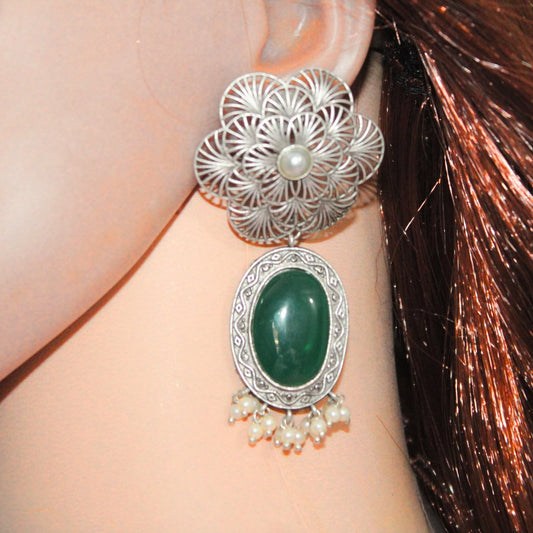 BIG FLOWER JAALI WITH MONALISA STONE EARRING-GREEN -EARRING