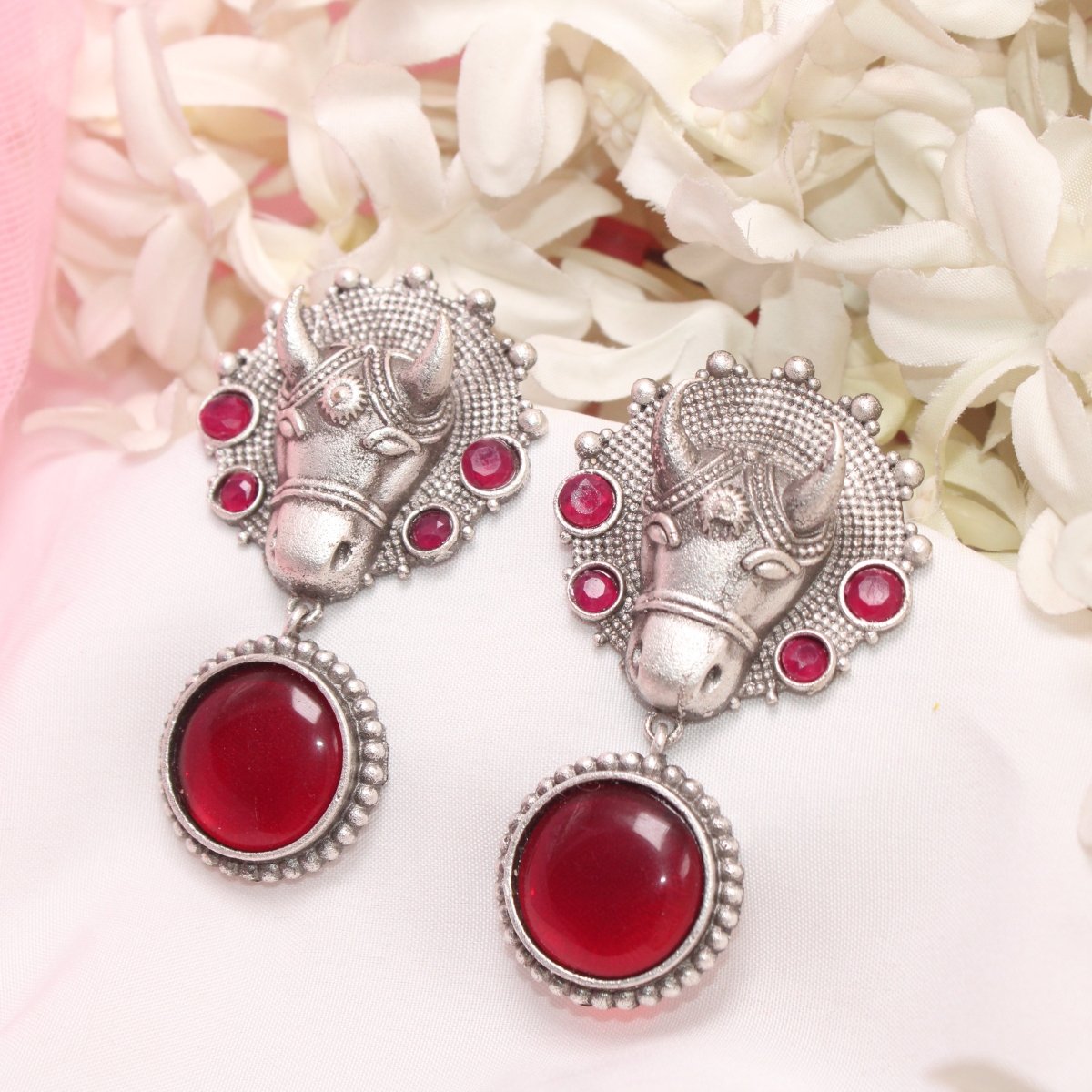 BIG NANDI FACE WITH MONALISA STONE EARRING-RED -EARRING