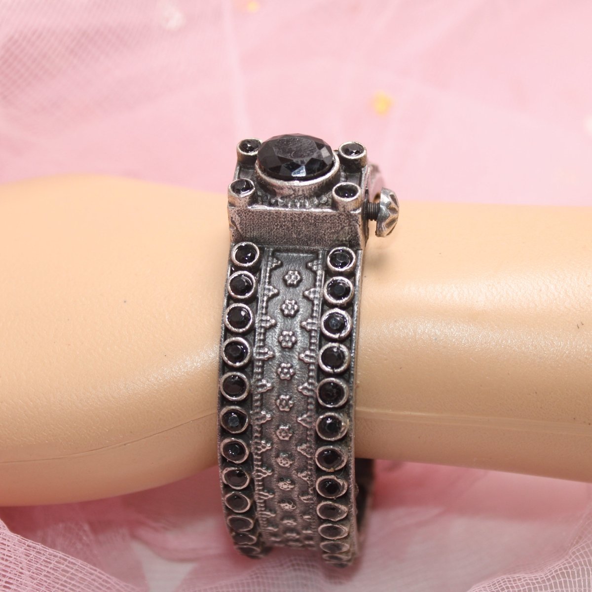 BOHO BIG STONE KADA-BLACK -kada