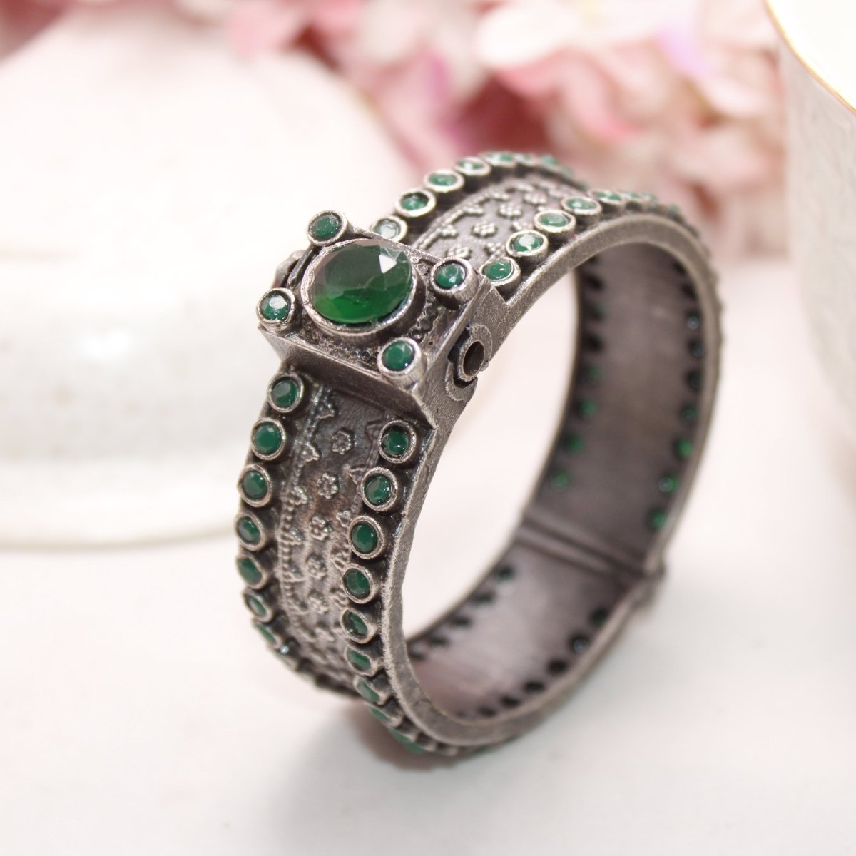 BOHO BIG STONE KADA - GREEN - kada