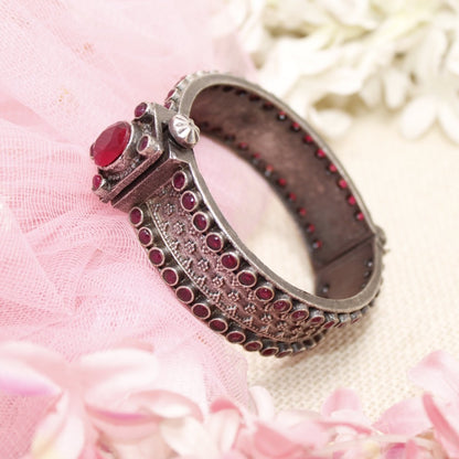 BOHO BIG STONE KADA-RED -kada