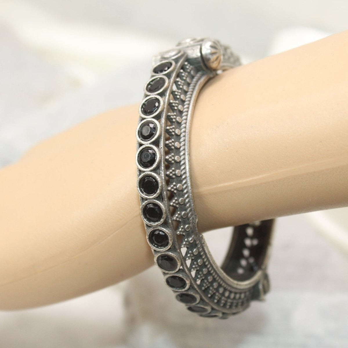 BOHO CHAKRA PATTERN MULTI STONE KADA - BLACK - kada