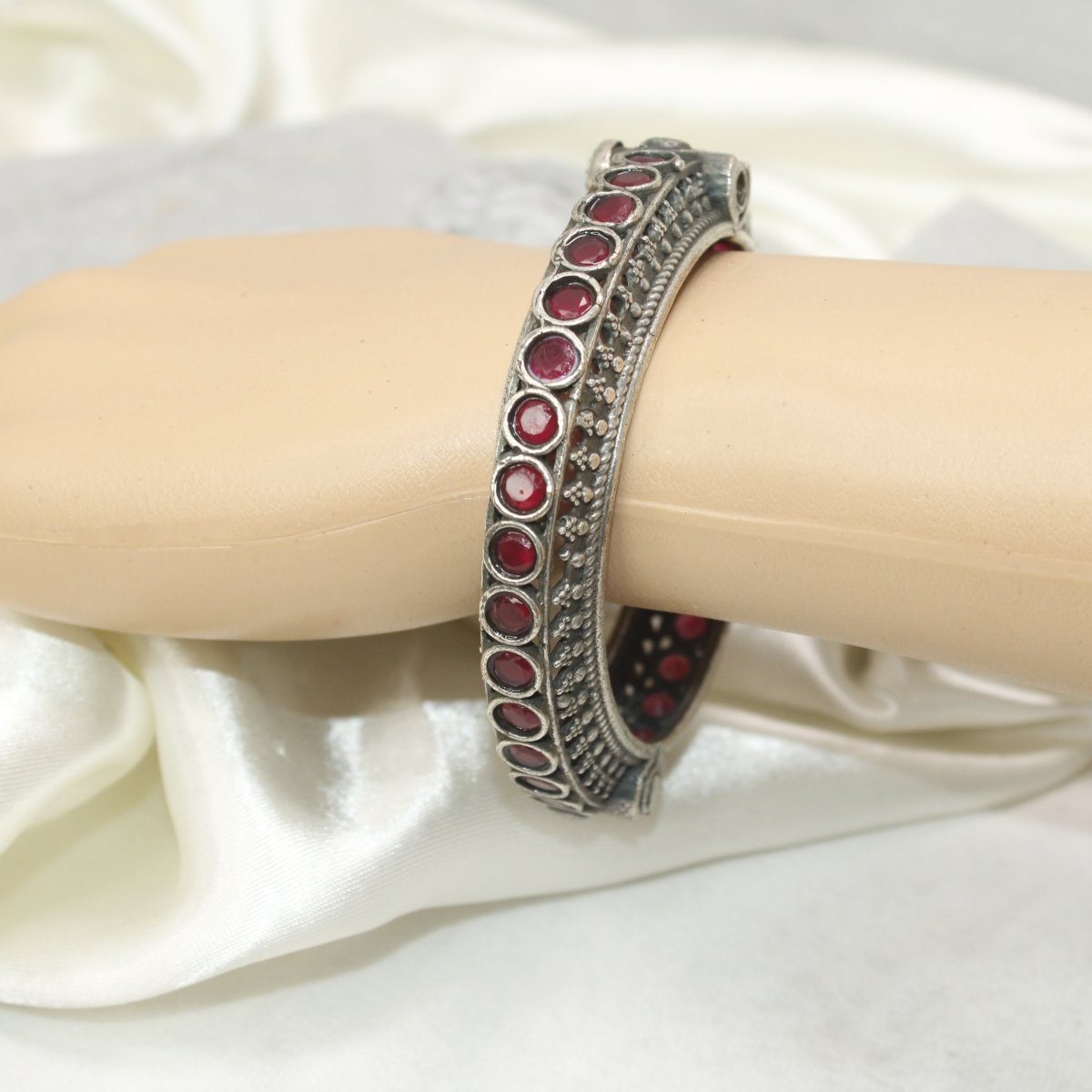 BOHO CHAKRA PATTERN MULTI STONE KADA - RED - kada