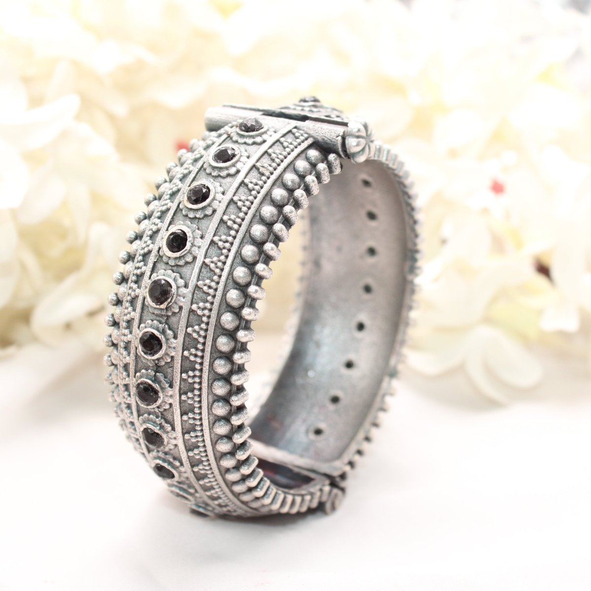 BOHO KARIGARI KADA BLACK STONE MATTE FINISH-SINGLE KADA -kada