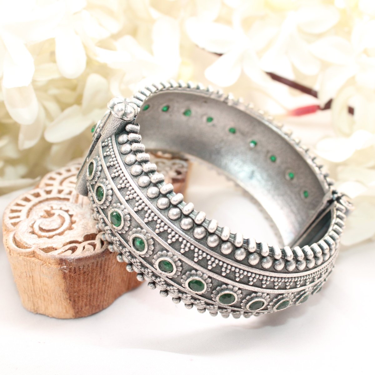 BOHO KARIGARI KADA GREEN STONE MATTE FINISH-SINGLE KADA -kada