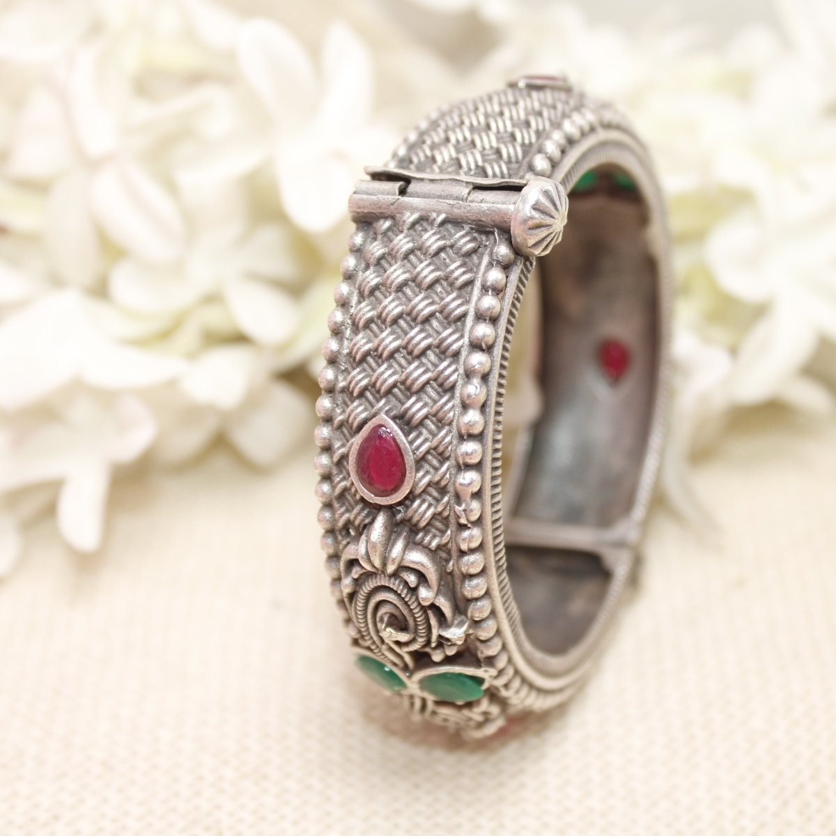 BOHO MAT WEAVE PATTERN KADA-MAROON & GREEN -kada