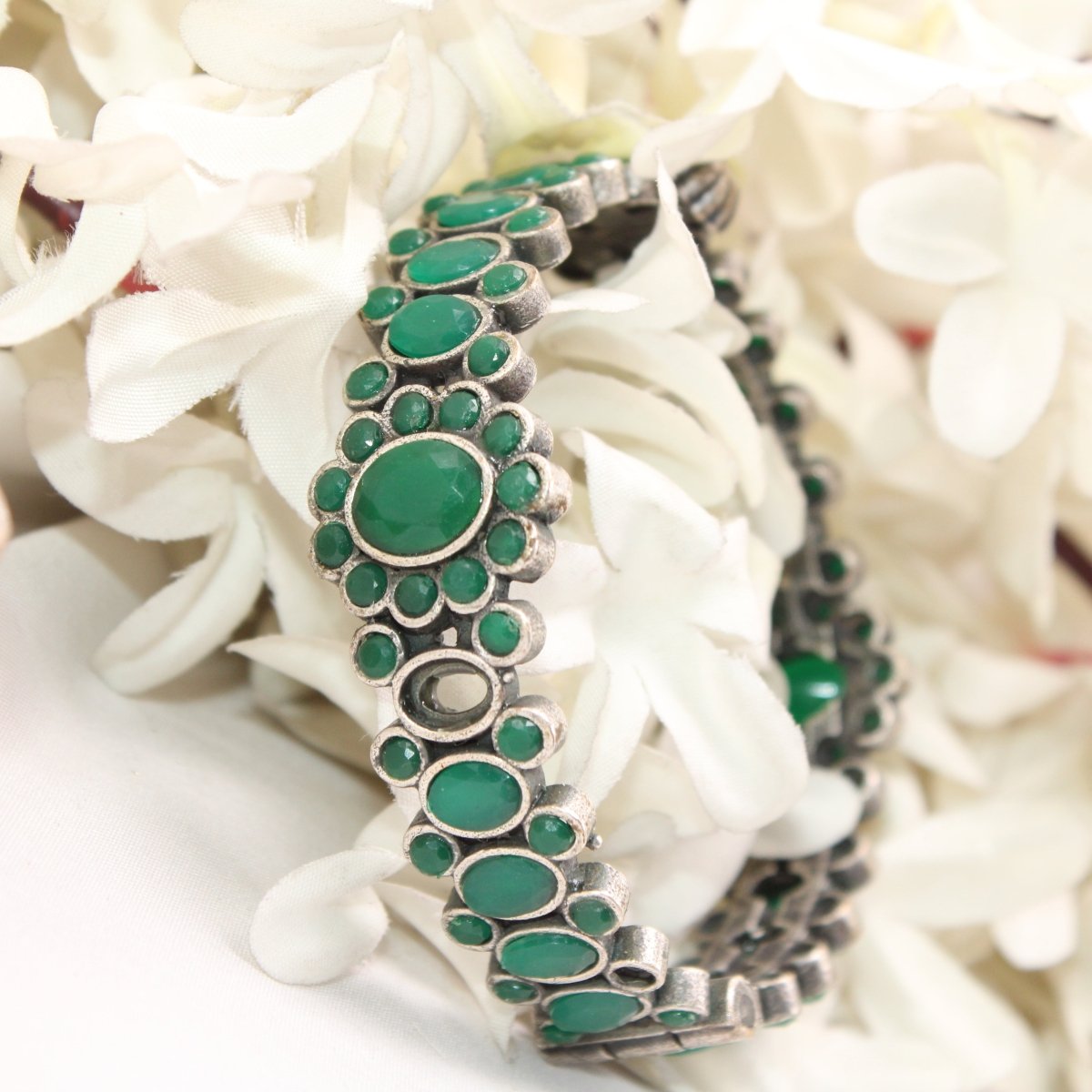 BOHO OVAL STONE KADA GREEN STONE MATTE FINISH-SINGLE KADA -kada