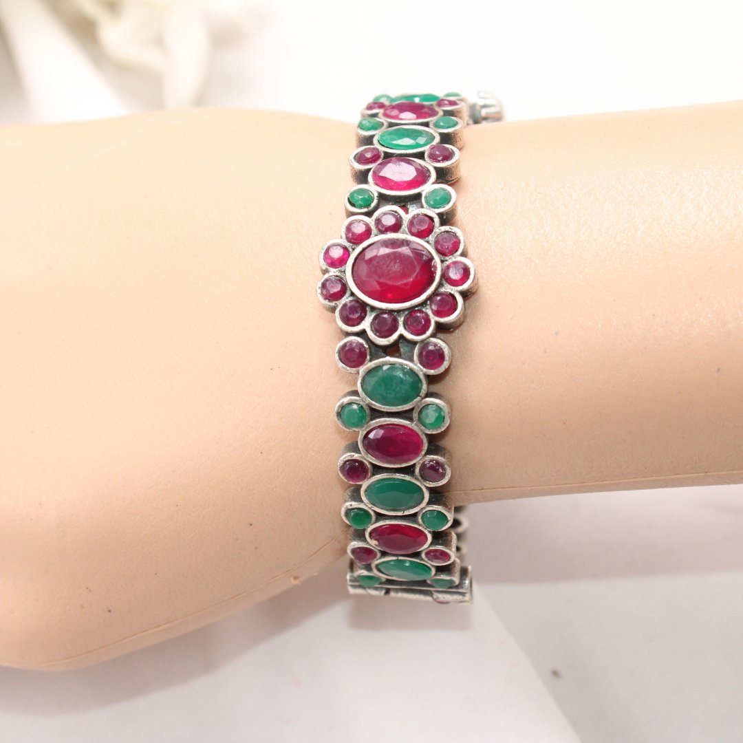 BOHO OVAL STONE KADA MAROON & GREEN STONE MATTE FINISH-SINGLE KADA -kada