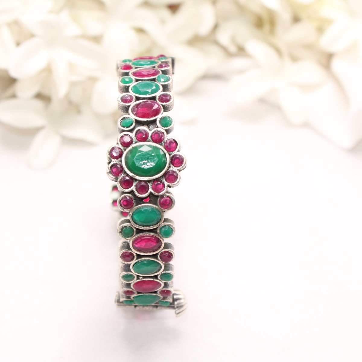 BOHO OVAL STONE KADA MAROON & GREEN STONE MATTE FINISH-SINGLE KADA -kada