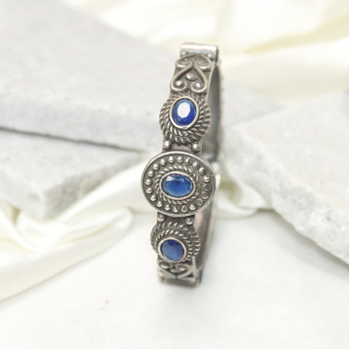 BRACELET LOOK ANTIQUE FINISH KADA - BLUE - kada