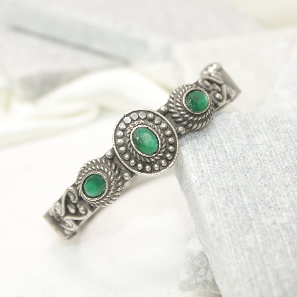 BRACELET LOOK ANTIQUE FINISH KADA - GREEN - kada