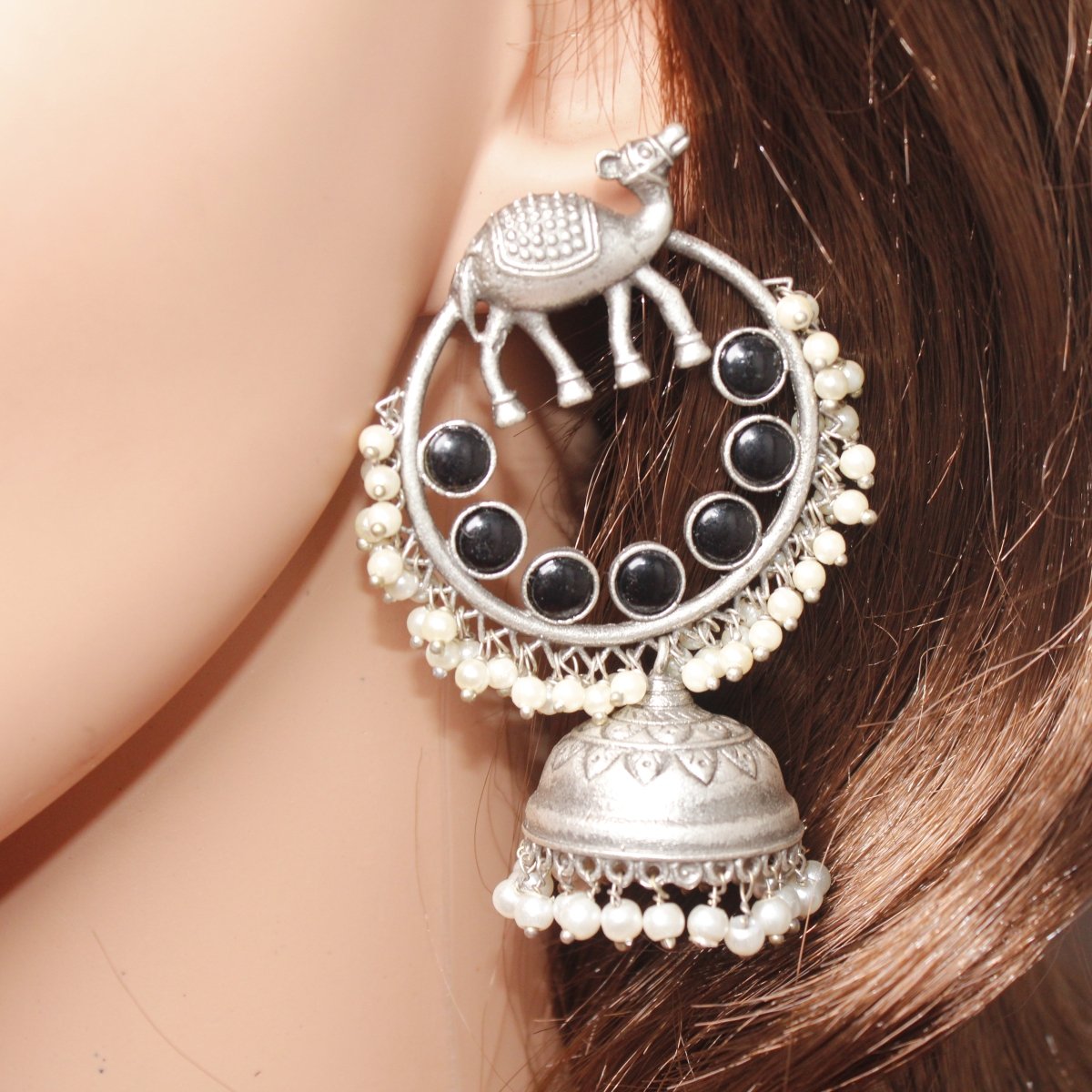 CAMEL BAALI JHUMKA - BLACK - EARRING