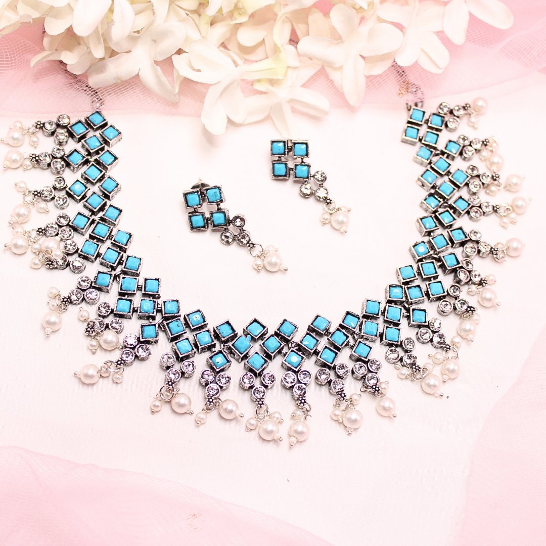 CRYSTAL NECKLACE SET-BLUE -Necklaces