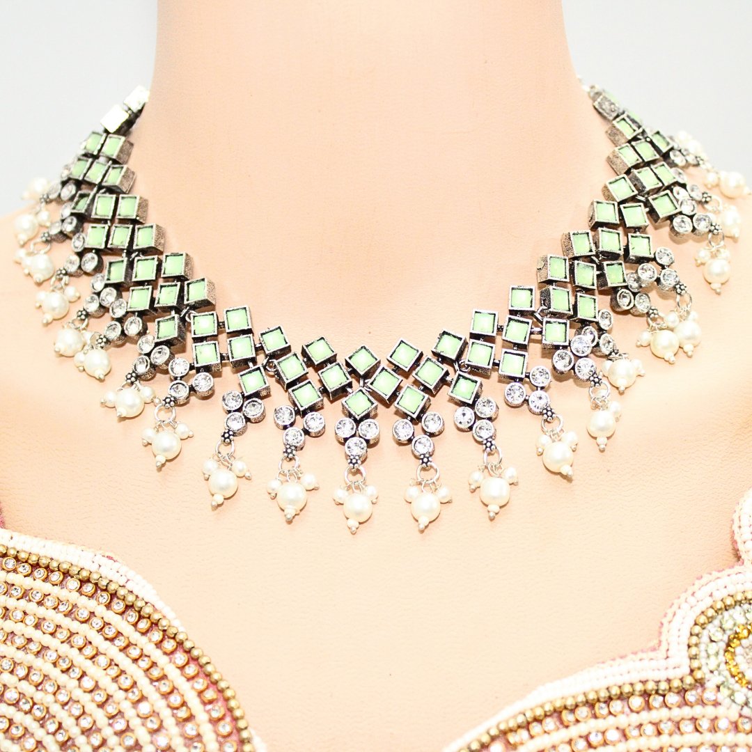 CRYSTAL NECKLACE SET-GREEN -Necklaces