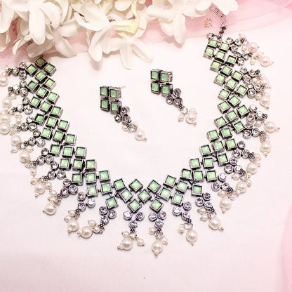 CRYSTAL NECKLACE SET-GREEN -Necklaces