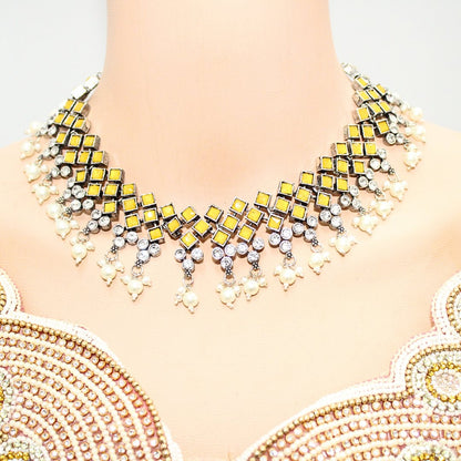 CRYSTAL NECKLACE SET-YELLOW -Necklaces