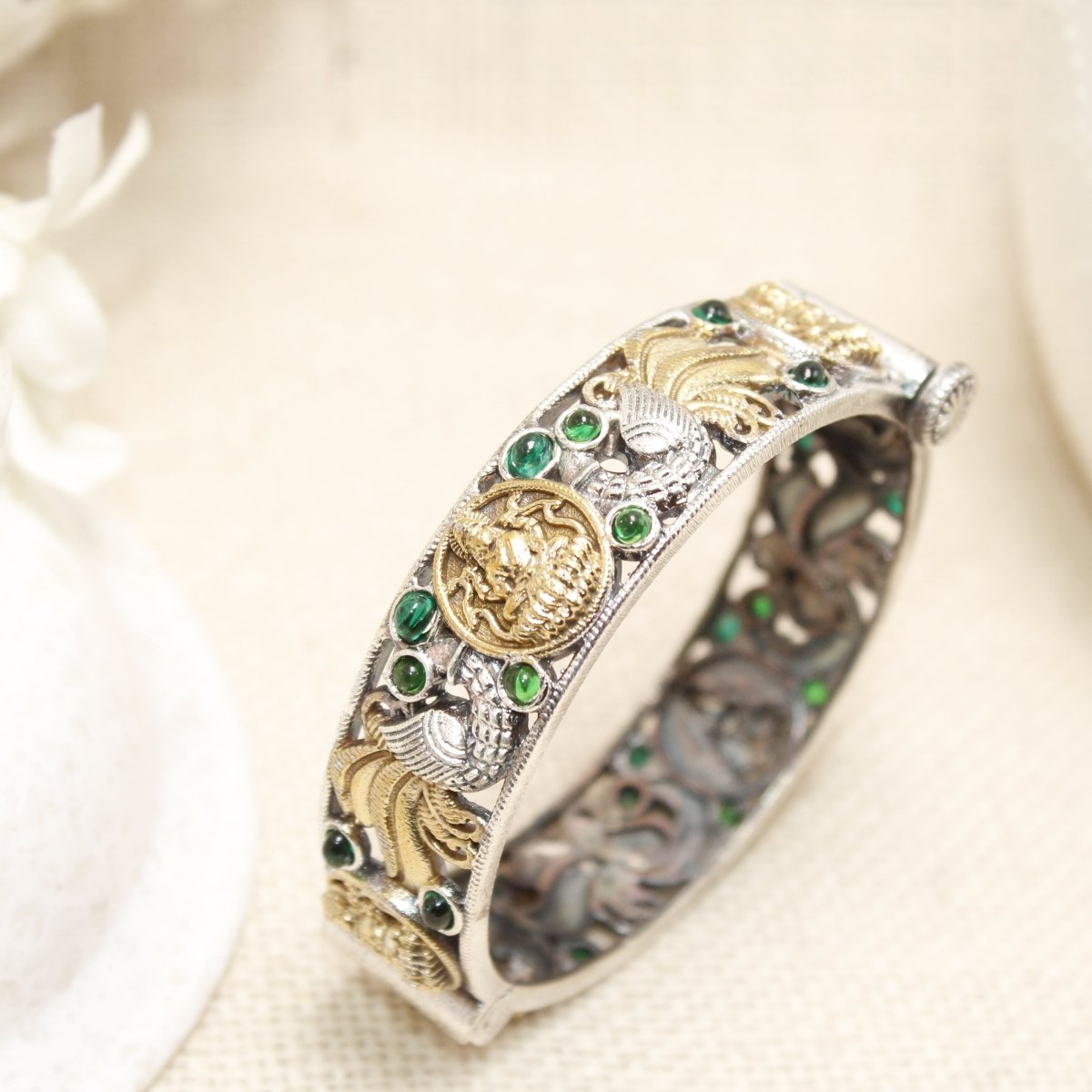 DUAL - TONE LAXMI MOR KADA - GREEN - kada