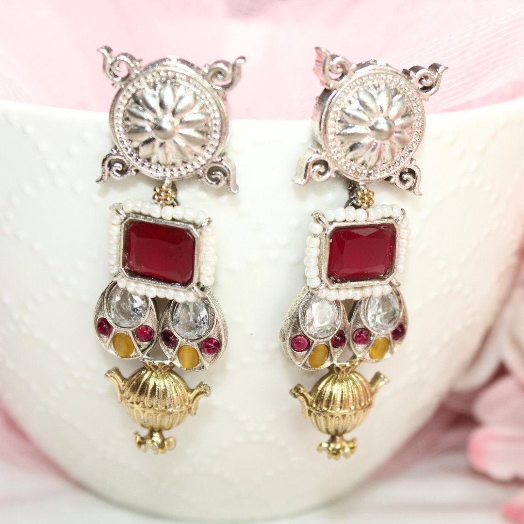 DUAL - TONE NANDI PENDANT SET - RED - Charms & Pendants