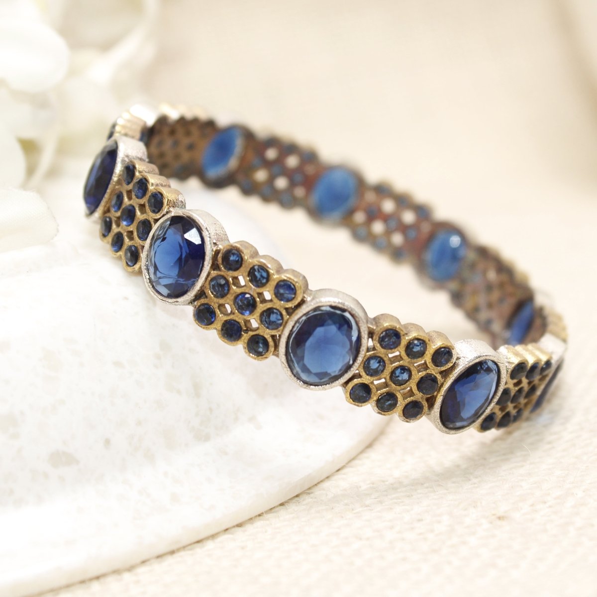 DUAL - TONE OVAL AND DOTS STONE KADA - BLUE - kada