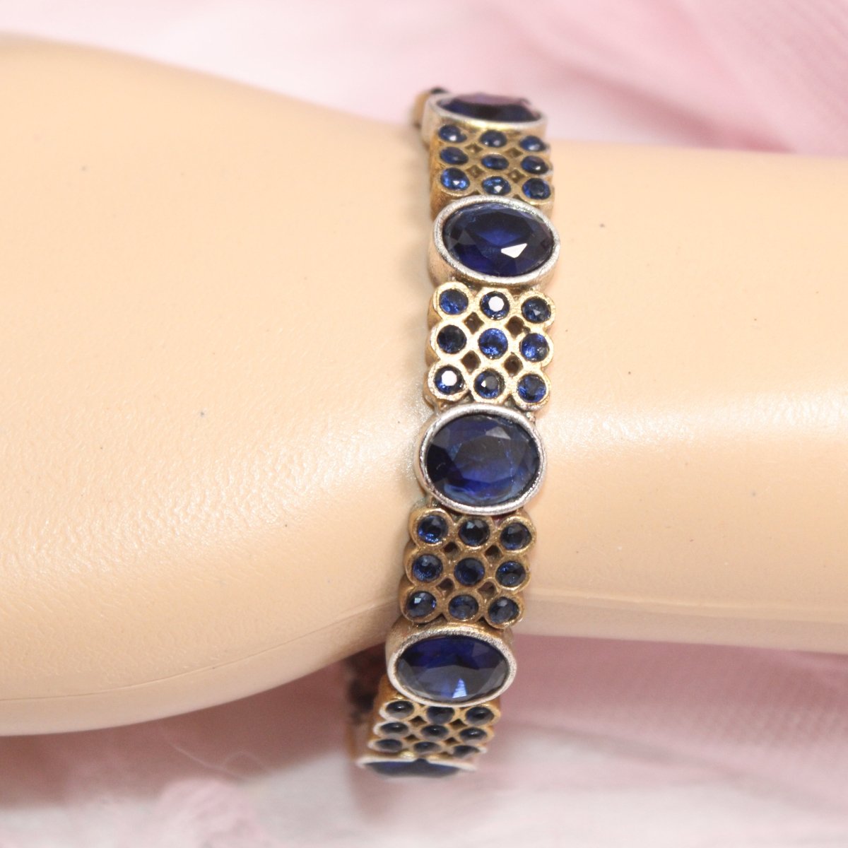 DUAL - TONE OVAL AND DOTS STONE KADA - BLUE - kada