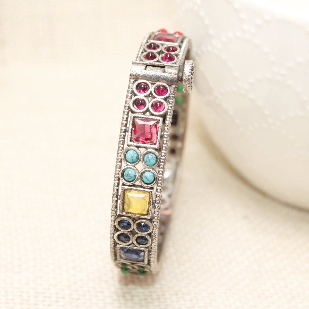 DUAL - TONE SQUARE AND DOTS STONE KADA - MULTICOLOUR - kada