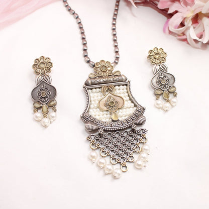 GULDASTA - DUAL - TONE PEARL JAALI ANTIQUE GOLDEN PENDANT SET - LIGHT BROWN - Charms & Pendants