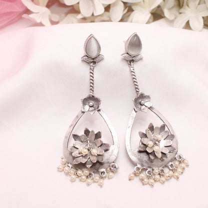 GULMOHAR DANGLE EARRING- GREY -EARRING